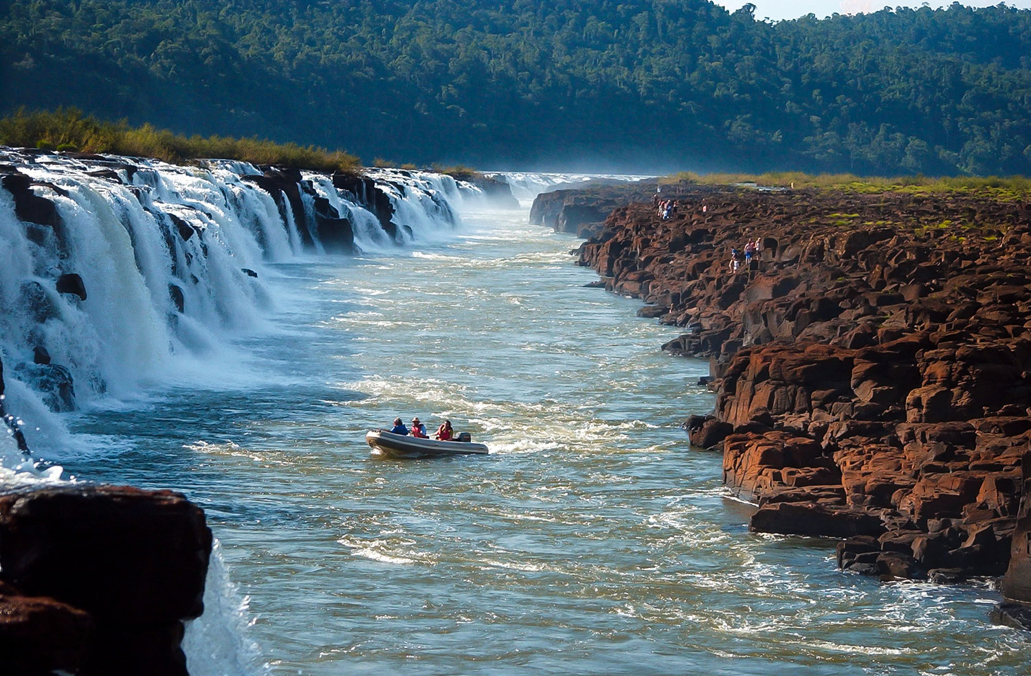saltos mocona barco